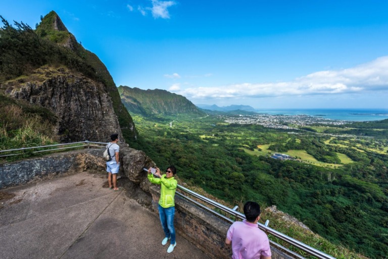 enoatours ultimate pearl harbor circle island viewpoint hikers green mountains ocean