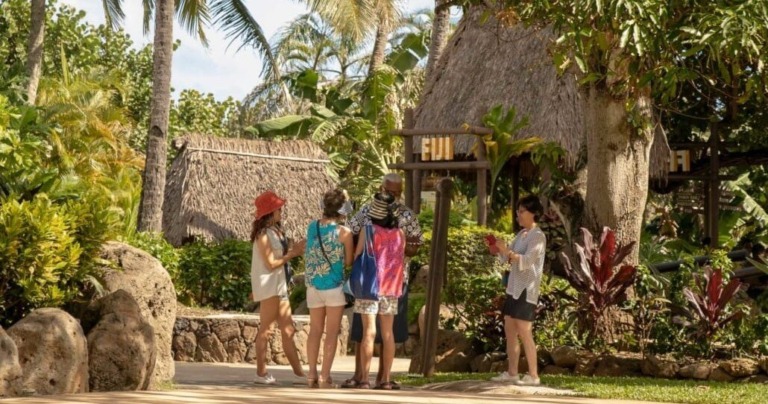 ht pht oahu polynesian cultural center and pearl har tourists hut tropical plants