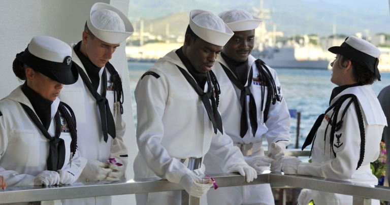 kawikajoeslimousinehawaii  private limousine tour of pearl harbor naval sailors pearl harbor me