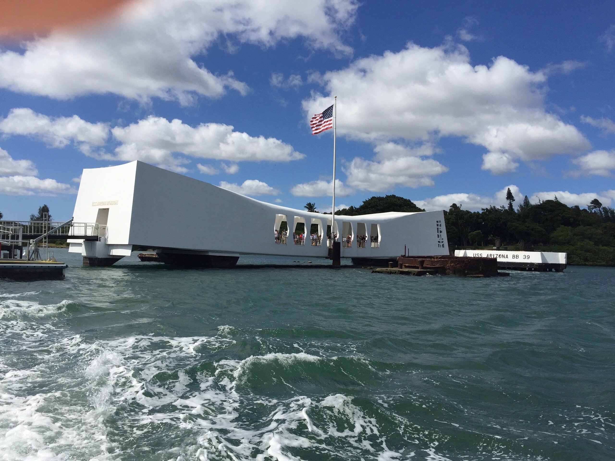 kawikajoeslimousinehawaii  private limousine tour of pearl harbor uss arizona memorial white st