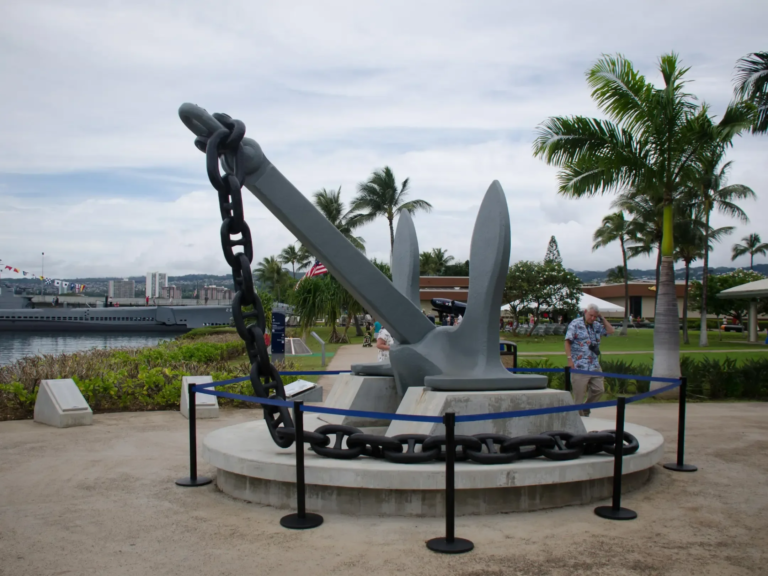 phptours uss arizona captain s multimedia narrate anchor chain park palm trees