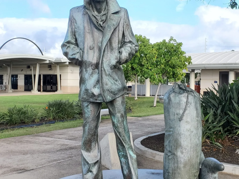phptours uss arizona chief s multimedia narrated bronze statue navy officer memorial