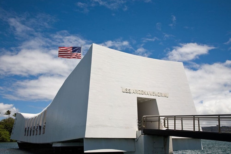 polyad activities kailua kona to oahu world war ii heroes uss arizona memorial flag clouds 