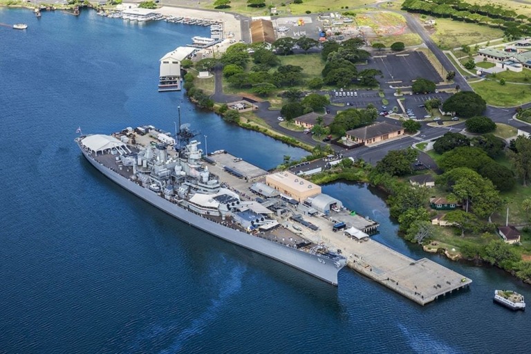 polyad activities kauai to oahu world war ii deluxe pearl pearl harbor uss missouri dock